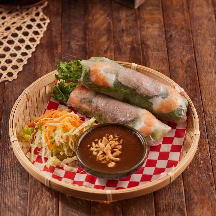 How to Make the Perfect Surf n Turf Roll at Home